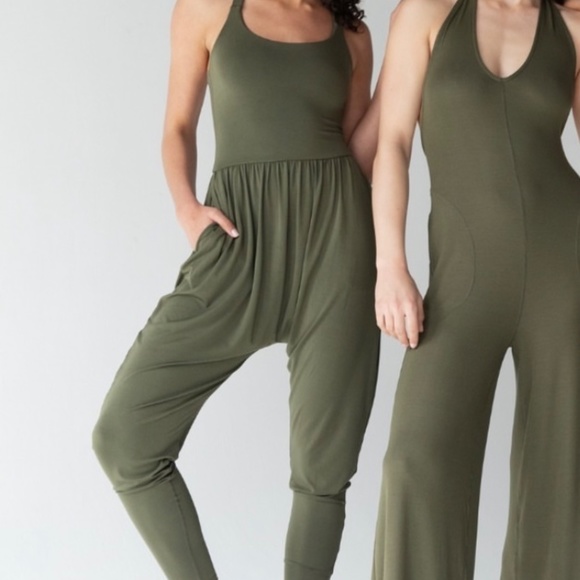 ISO Imbodhi Romper! Size Large - Picture 3 of 3